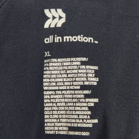 All in Motion Built-in Bra Support Cropped Tank Womens Extra Large XL Black Camo - Picture 5 of 8